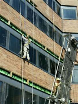 swing stage, suspended scaffold